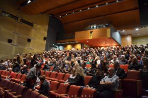 Με υψηλή προσέλευση θεατών πραγματοποιήθηκε η προβολή της ταινίας "Ουζερί Τσιτσάνης / Cloudy Sunday" στο Φεστιβάλ Κινηματογράφου Γαλλοφωνίας του Τελ Αβίβ.