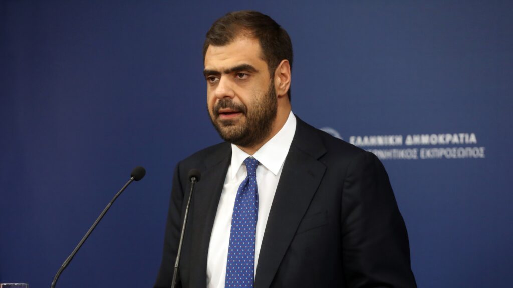 Συνέντευξη του Υφυπουργού παρά τω Πρωθυπουργώ και Κυβερνητικού Εκπροσώπου Παύλου Μαρινάκη στο Live News στο MEGA με τον δημοσιογράφο Νίκο Ευαγγελάτο